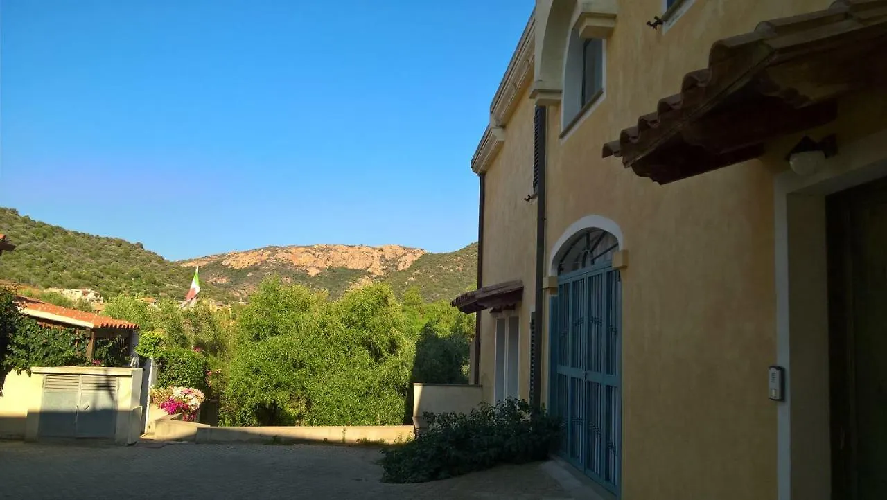 Ferienhaus Villa La Casa Nel Borgo Chia